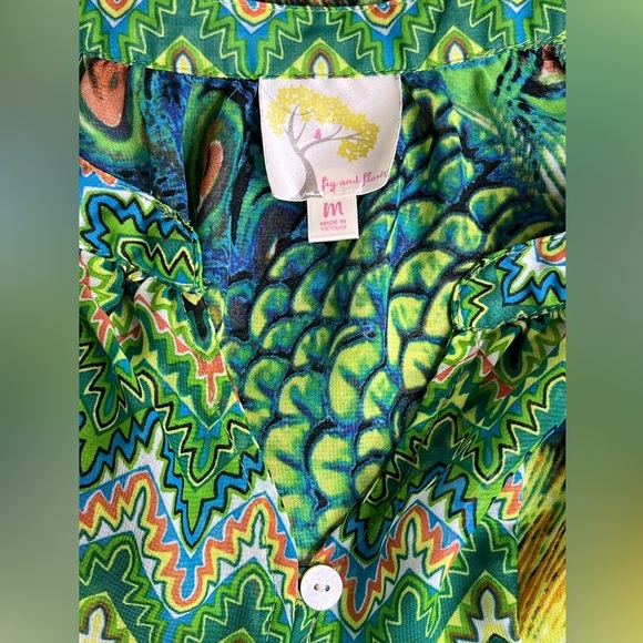 Fig and Flower Top Women Sz M Green Peacock Color 3/4 Sleeve Chiffon Blouse - Picture 5 of 7